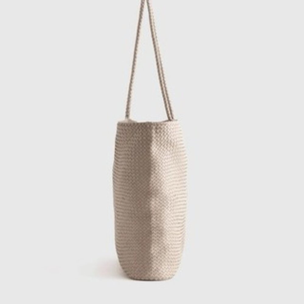 NWT QUINCE Taupe Italian Leather Handwoven Tote Zip Magnet Snap - Picture 5 of 9